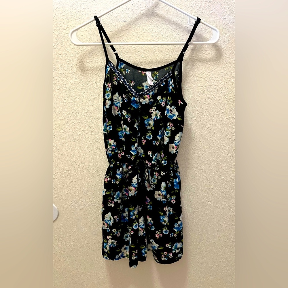Black Floral Xhilaration Romper